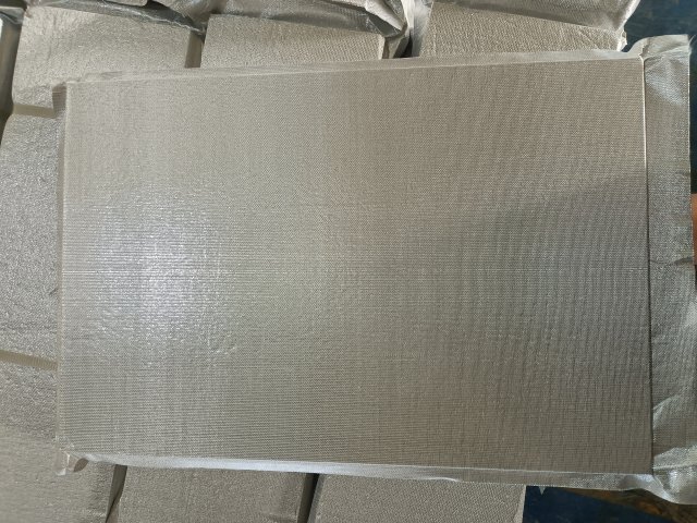 STP保溫板用于電動汽車行業(yè)市場“一片藍?！?></div>
                            <div   id=